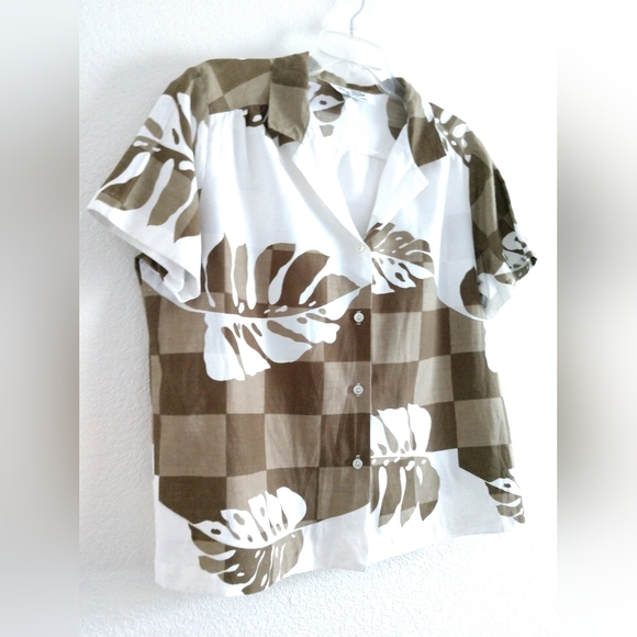 Hilo Hattie Hawaiian Shirt Floral Leaf Monstera Print Made in USA XL Chest 42" - Picture 3 of 6